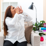 Regras do silêncio preocupam inquilinos de condomínios em 2026