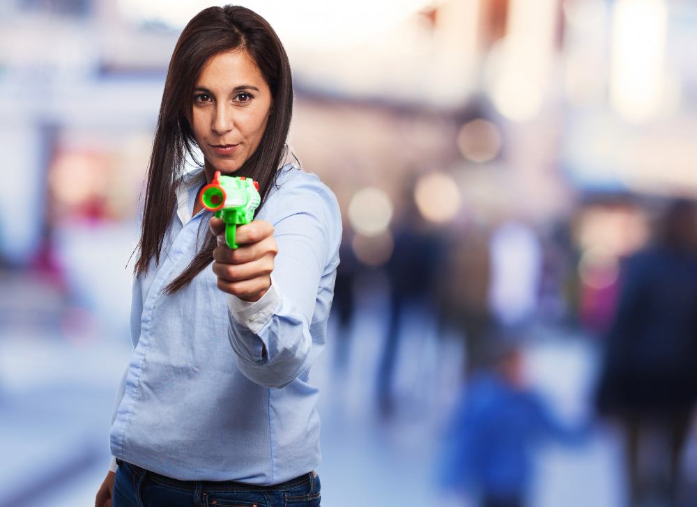 condomínio proíbe arma de gel