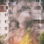 Prevenção de incêndio em condomínio: cuidados que síndicos devem revisar