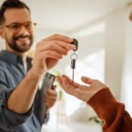 Airbnb em condomínios: o que muda para síndicos e administradoras